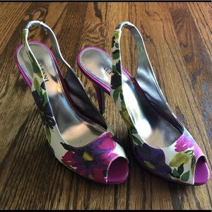 Alfani peep toe heels